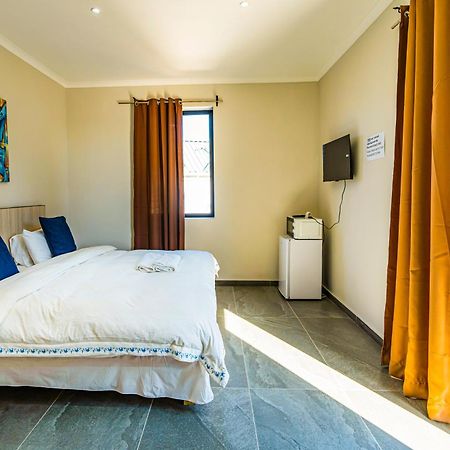 Cape Town Milnerton Lagoon Villa Экстерьер фото